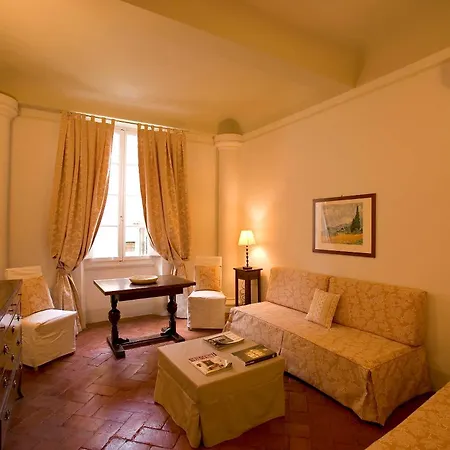 Palazzo Bianchini Luxury Apartment *