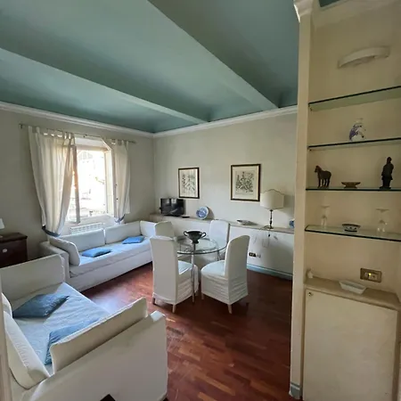 Palazzo Bianchini Luxury Apartment *